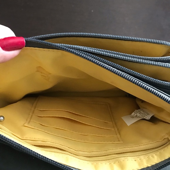 Baggallini - Picture 4 of 8